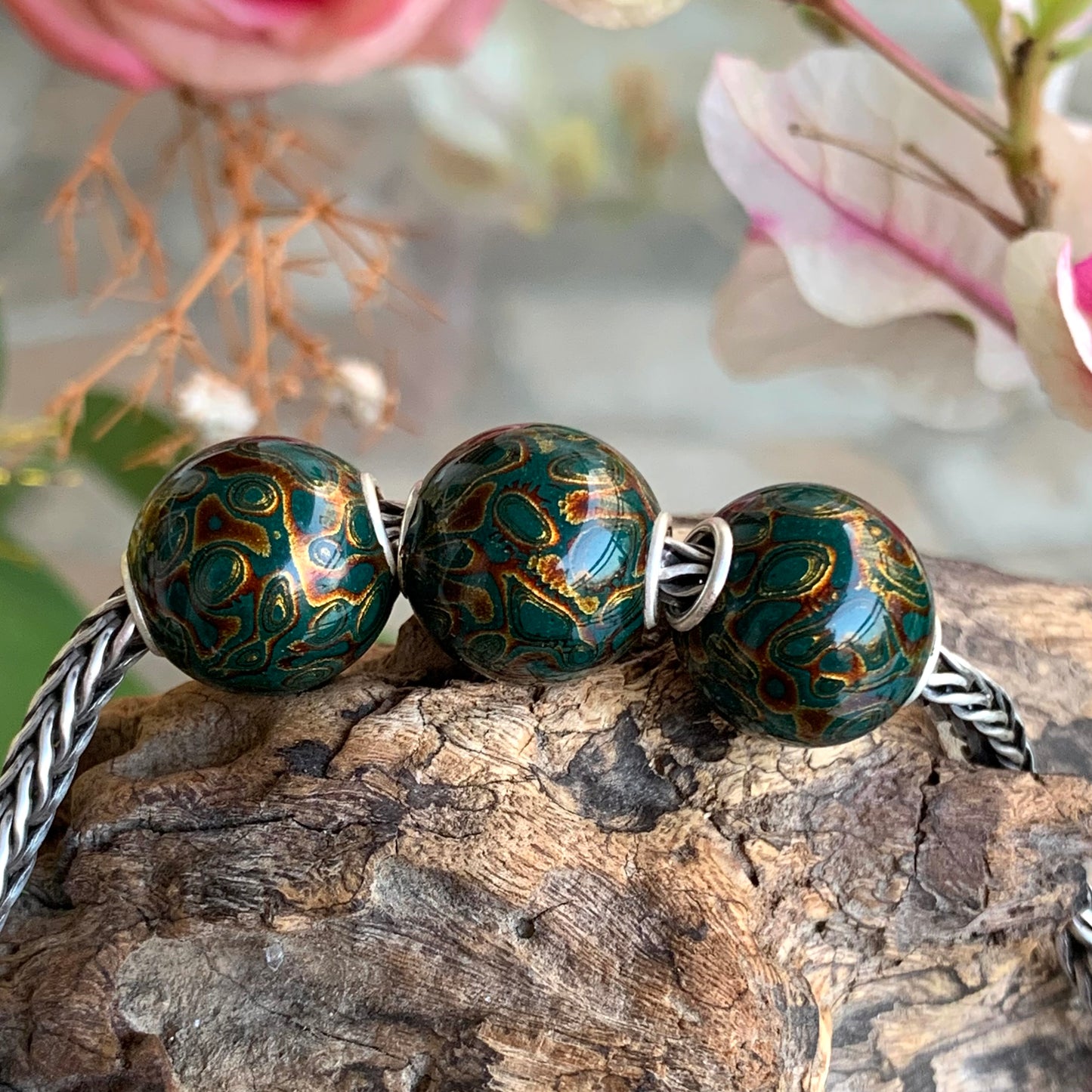 Dark Peacock Green Natural Resin Painted Handmade Wooden Beads with Silver Core for Bracelets