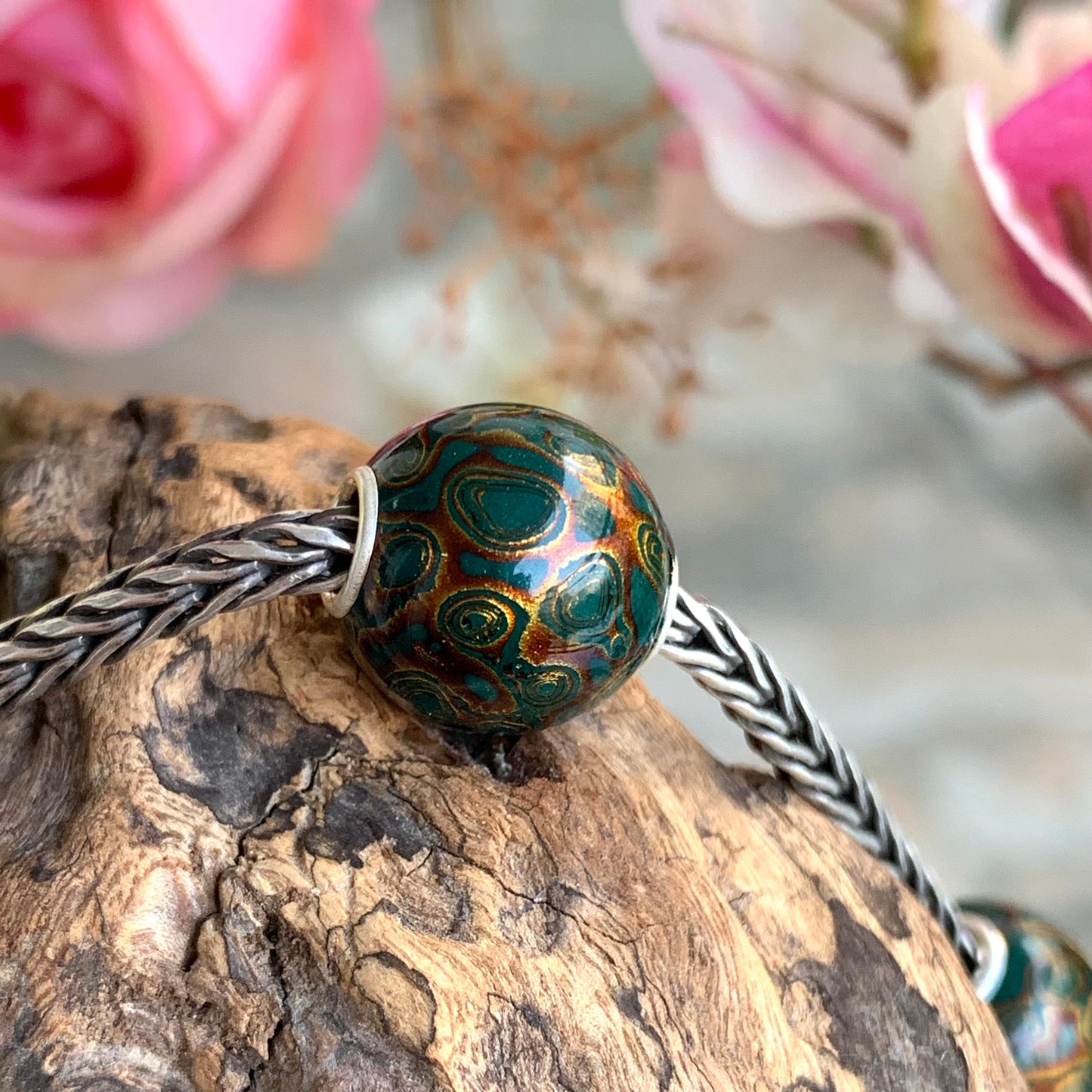 Dark Peacock Green Natural Resin Painted Handmade Wooden Beads with Silver Core for Bracelets