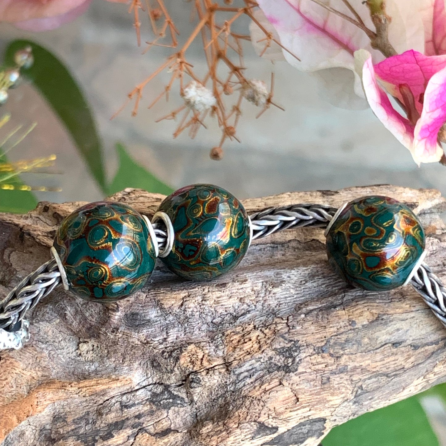 Dark Peacock Green Natural Resin Painted Handmade Wooden Beads with Silver Core for Bracelets