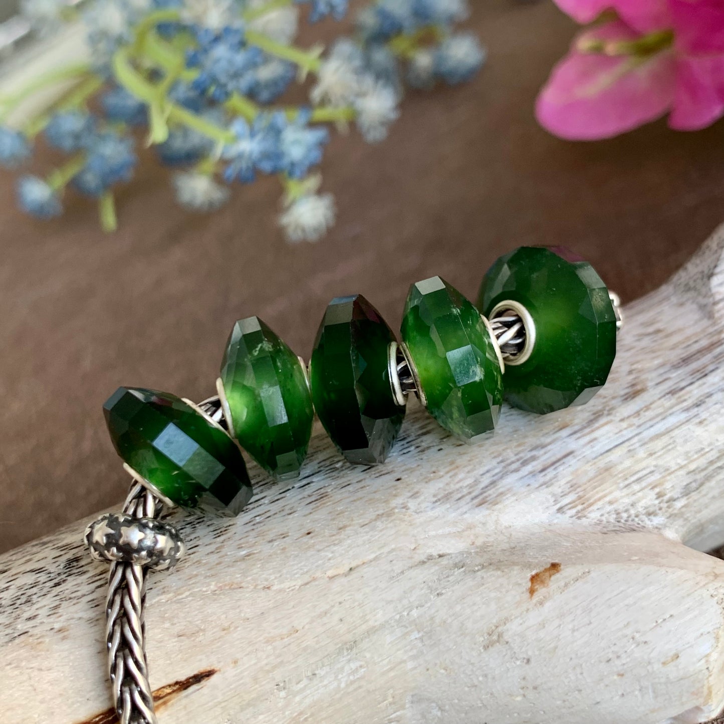 Faceted Green Serpentine Jade Gemstone Bead in the shape of abacus bead with Sliver Core for European Charm Bracelets