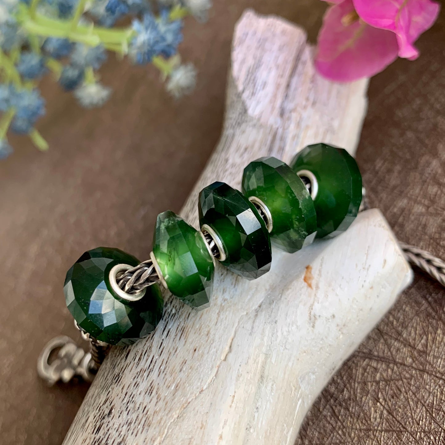 Faceted Green Serpentine Jade Gemstone Bead in the shape of abacus bead with Sliver Core for European Charm Bracelets