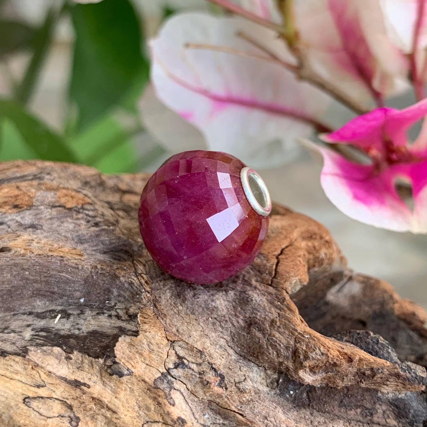 Natural Round Ruby Bead Hand Made Jewelry with Small Core for Charm Bracelets