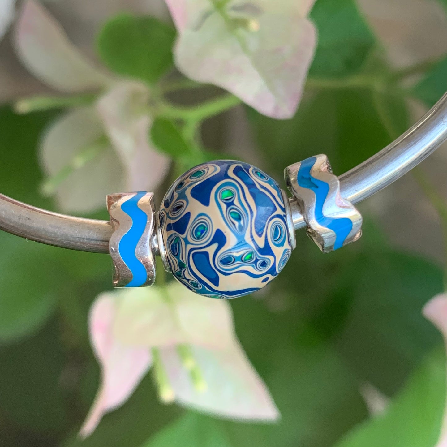 Colorful Natural Resin Painted Handmade Wooden Beads Inlaid with Opal or Shell