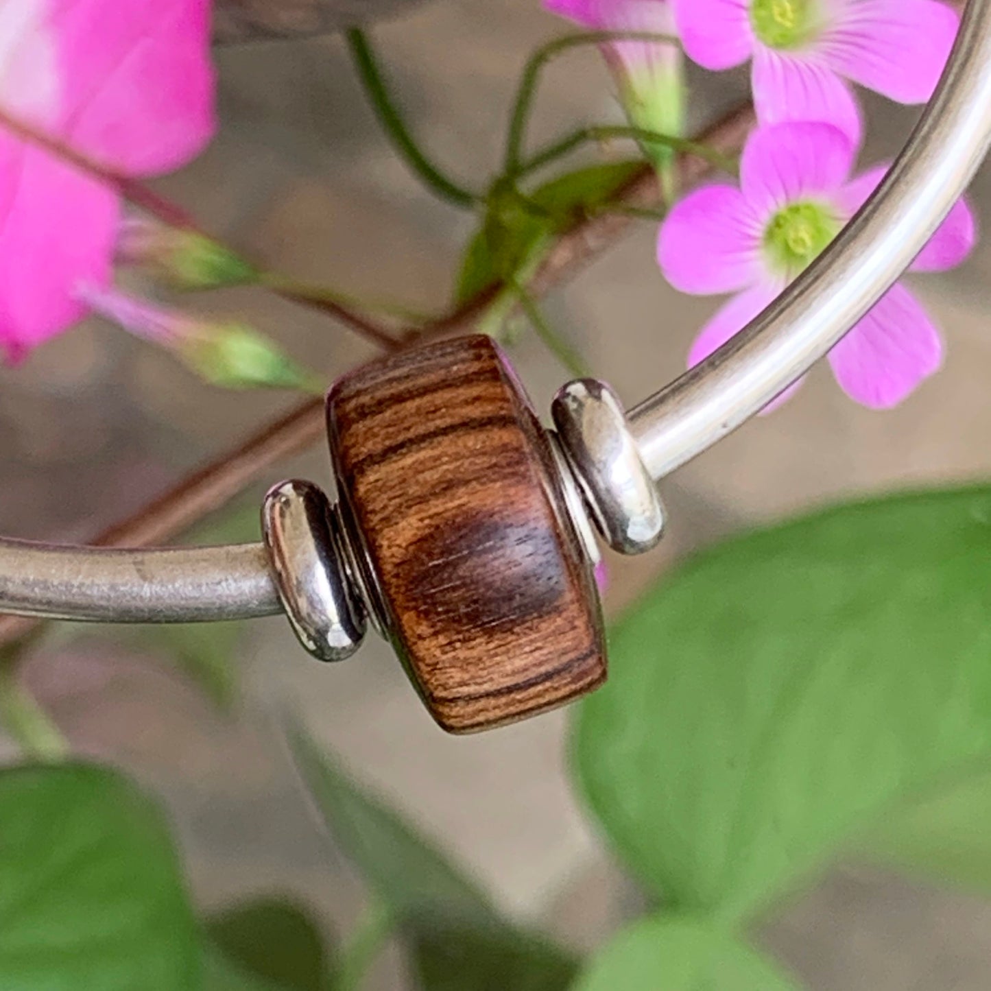Ampearlbeads Natural Wooden Beads with Sterling Sliver Core for Bracelets or Bangles