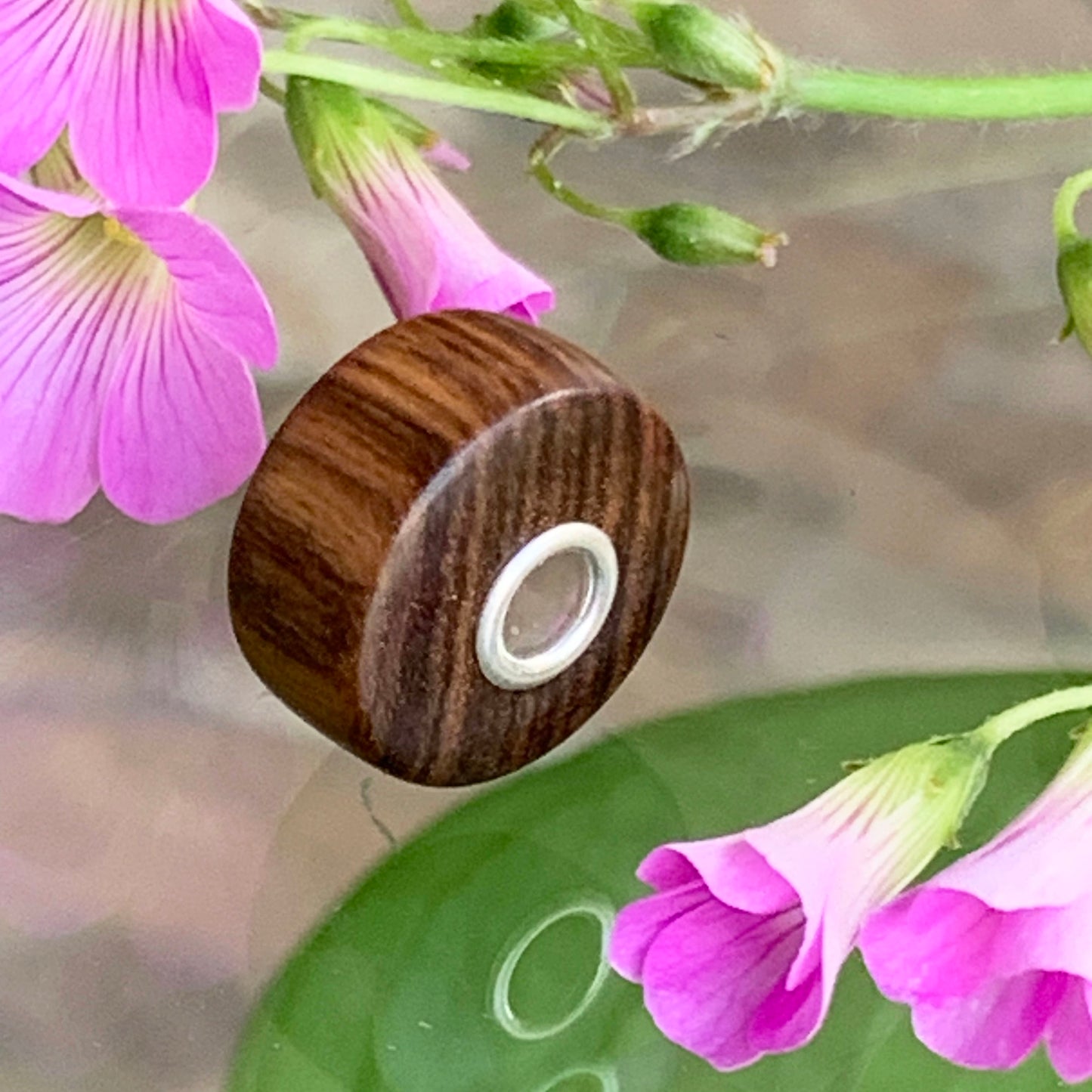 Ampearlbeads Natural Wooden Beads with Sterling Sliver Core for Bracelets or Bangles
