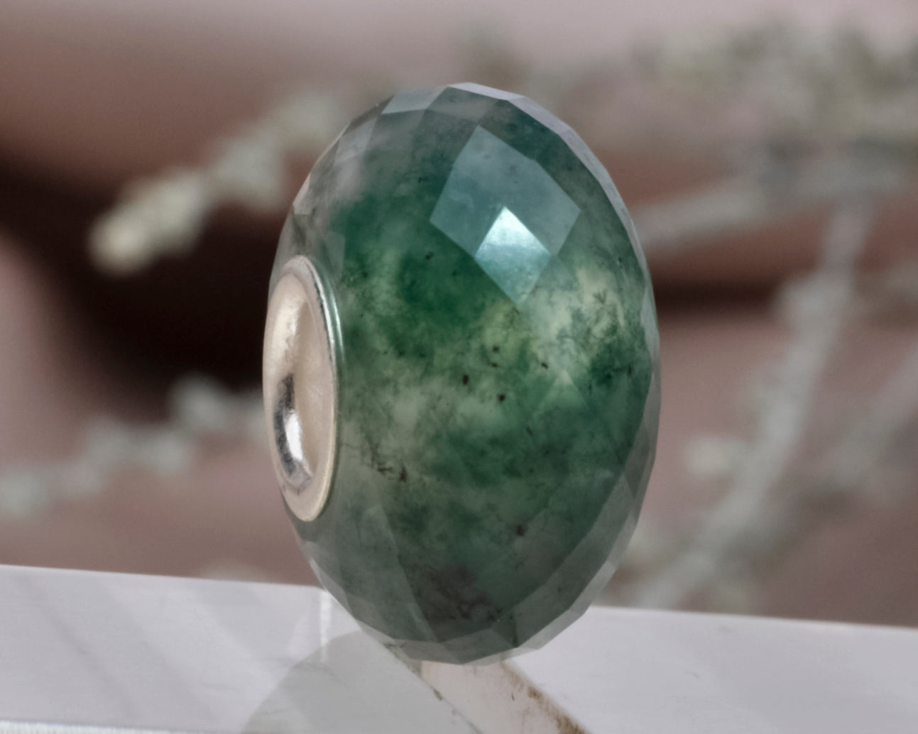 Faceted Green Waterweeds Agate Carnelian Gemstone Fashion Style Bead with Sterling Silver Core for European Bracelets