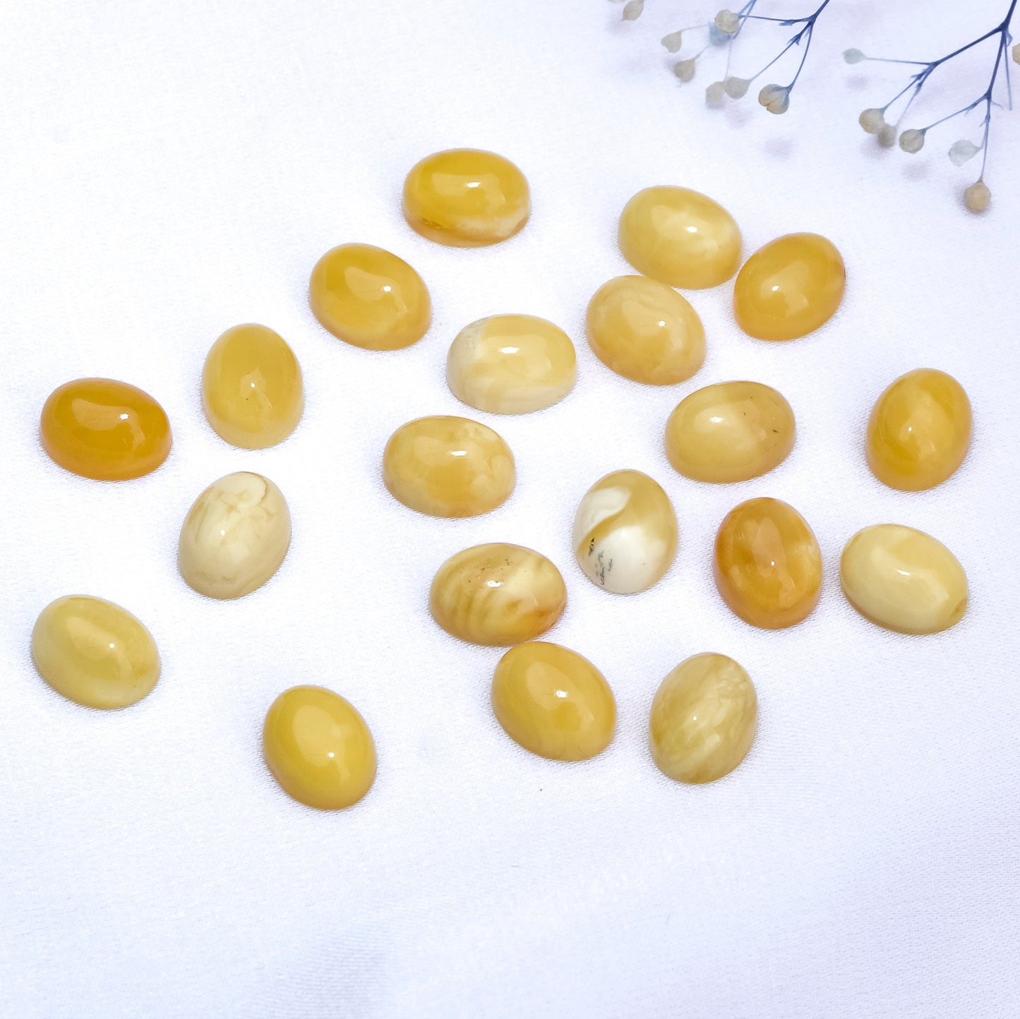 Amazing Smooth Yellow Antique Amber Ring Surface High Quality Marvellous Jewellery