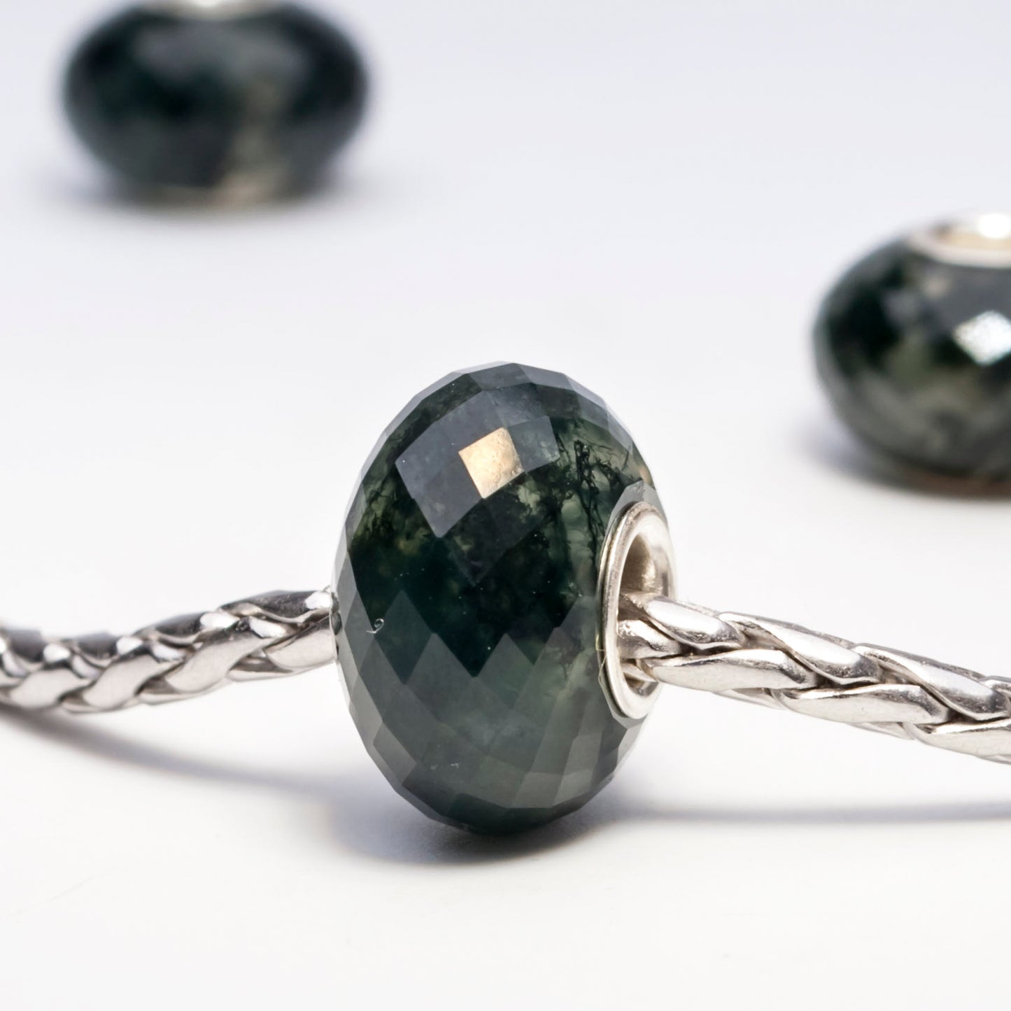 Faceted Green Waterweeds Agate Carnelian Gemstone Fashion Style Bead with Sterling Silver Core for European Bracelets