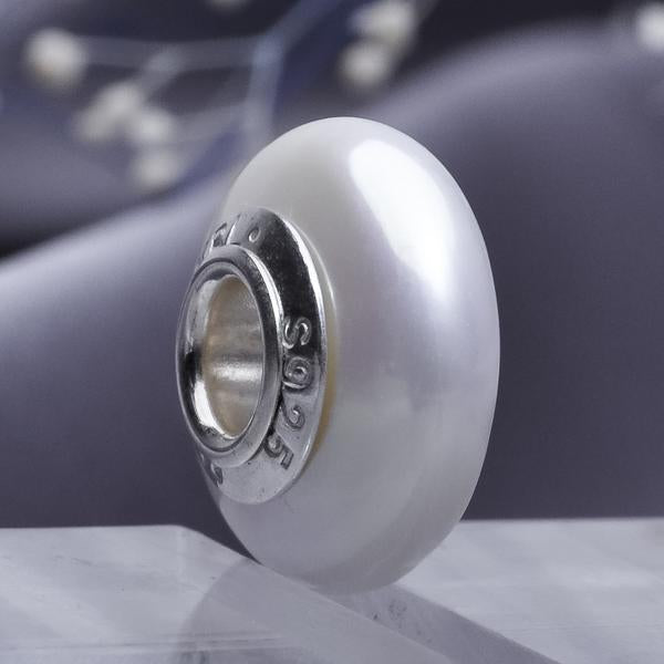 Smooth Natural White Pearl 2