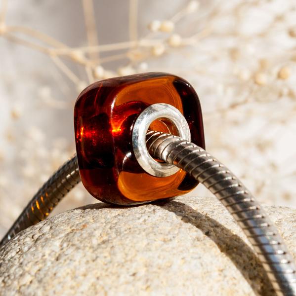 Ampearlbeads Baltic Cherry Cube Amber3