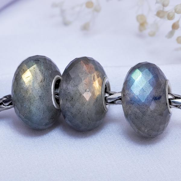 Ampearlbeads Faceted Flashy Labradorite Bead Transparent2
