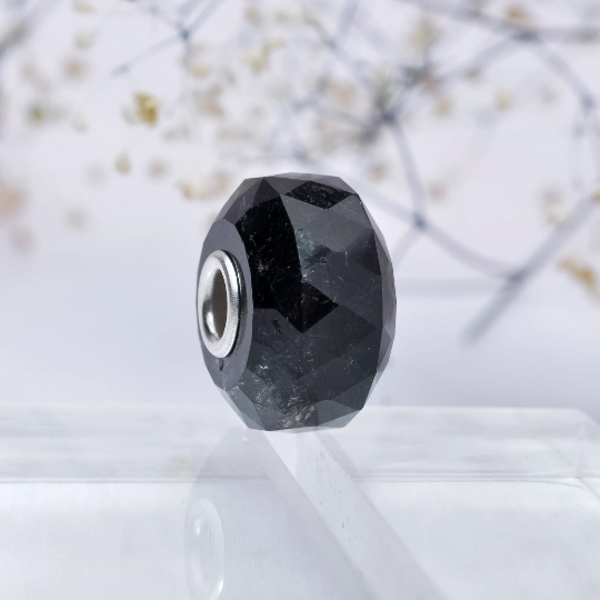 Black Rutilated Quartz Crystal Beads New Style Gemstone Small Core for Charm Bracelets
