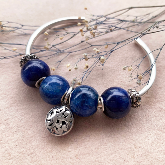 Mini Round Blue Kyanite Cyanite Disthene beads with Small Silver Core for European Charm Trollbeads Bracelet or Pandora Bangle