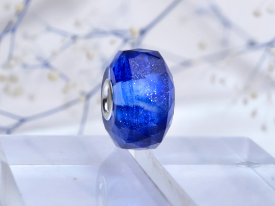 Faceted Stylish Blue Sand Stone Bead with Small Core Natural Beads Blue Charm