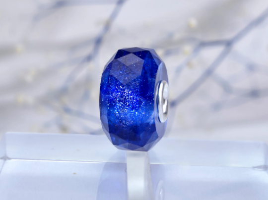 Faceted Stylish Blue Sand Stone Bead with Small Core Natural Beads Blue Charm