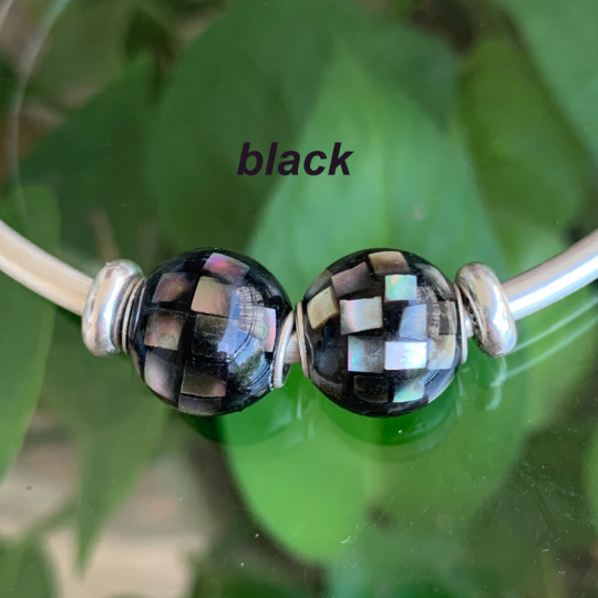 Ampearlbeads Charming Mother of Pearl Beads Mosaic Round Shell Beads White with Silver Core for European Bracelets or Bangles