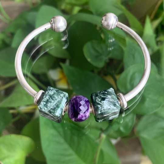 Elegant Ampearlbeads Cube Shape Green Charoite Beads Silk Seraphinite Square Beads for European Pandora Trollbeads Bracelets or Bangles