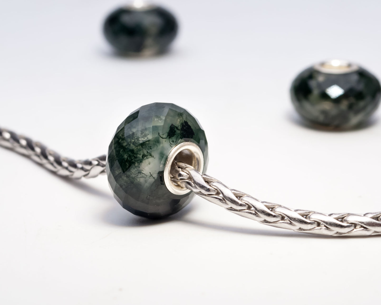 Faceted Green Waterweeds Agate Carnelian Gemstone Fashion Style Bead with Sterling Silver Core for European Bracelets