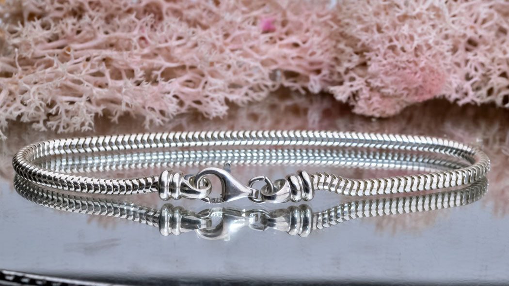 Sterling Plated Silver Bracelet with Basic Clasp Snake Chain Suitable for Pendants and Charms