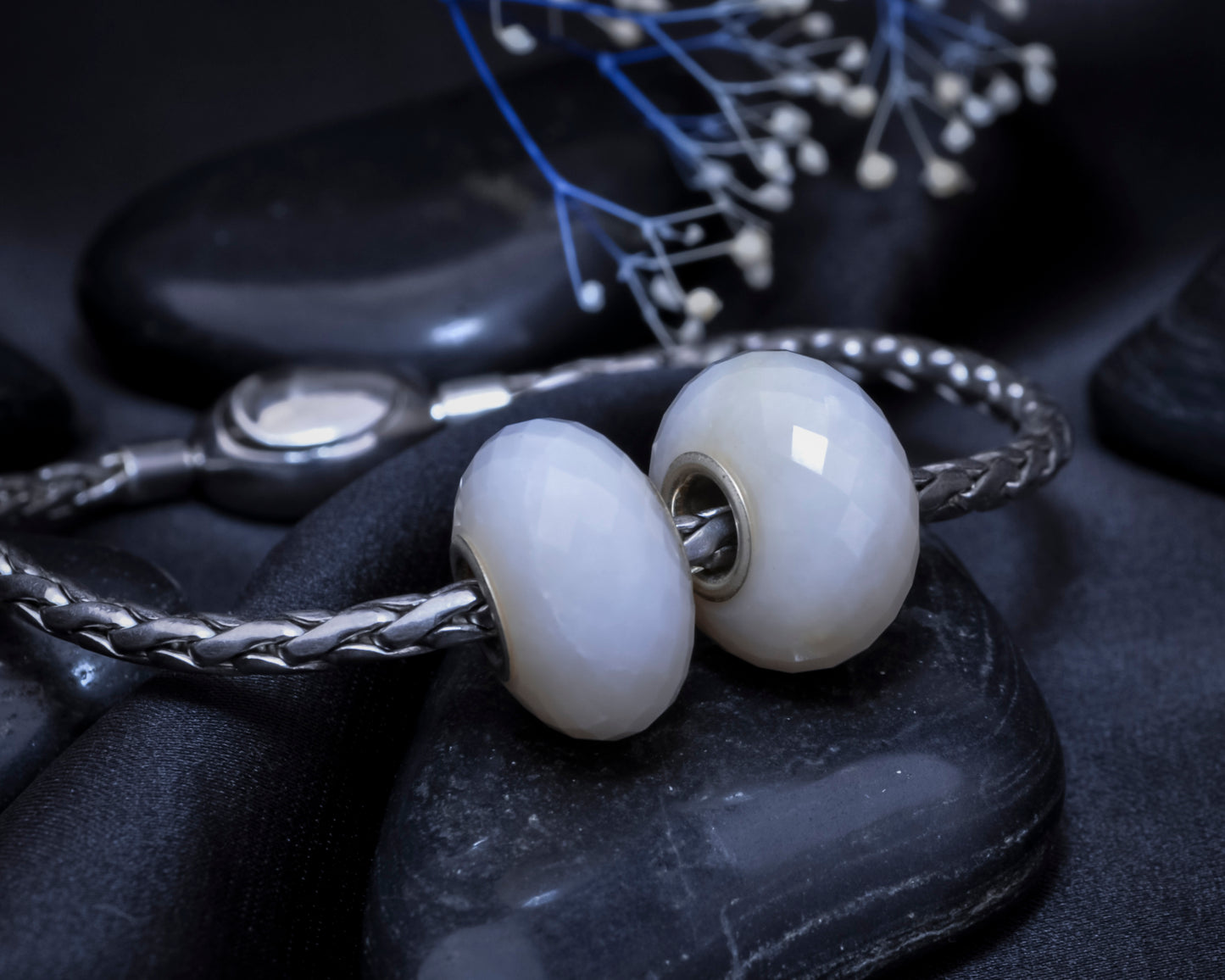 Amazing Light Pink Opal Gorgeous Gemstone with Sterling Silver Core for European Charm Bracelets