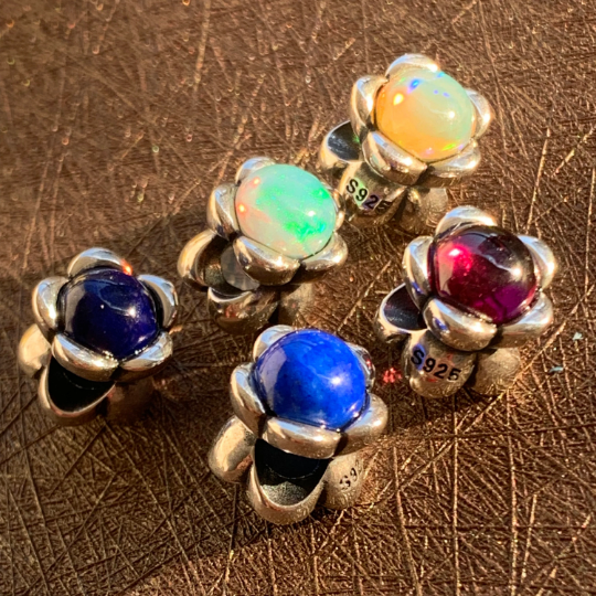 Double-sided Gemstone Silver Flower Charm Beads Lapis Lazuli Rodolite Opal for European Trollbeads Pandora Bracelets and Bangles
