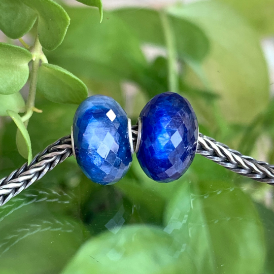 Natural Gemstone Beads Faceted Blue Kyanite Cyanite Disthene beads with Silver Core for European Charm Trollbeads Bracelet or Pandora Bangle