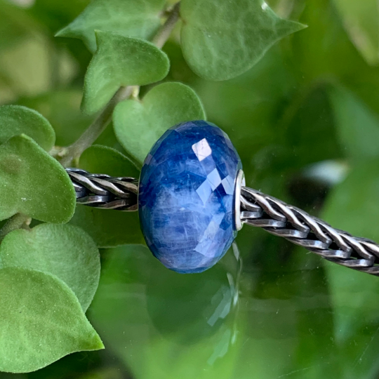 Natural Gemstone Beads Faceted Blue Kyanite Cyanite Disthene beads with Silver Core for European Charm Trollbeads Bracelet or Pandora Bangle