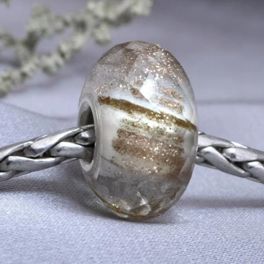 Faceted Golden Sandstone With Multi-Layerd Veil Daylight Brilliance Bead for Big Core Bracelets