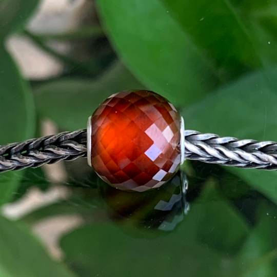 11.5~12.5mm Faceted Hessonite Garnet Beads Round Gemstone Bead with Small Core for European Trollbeads Charm Bracelets and Pandora Bangles