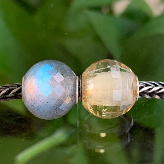 Faceted Round Beads Citrine beads Yellow Quartz Gemstone Beads with Silver Core Fit Charm European Bracelets or Bangles