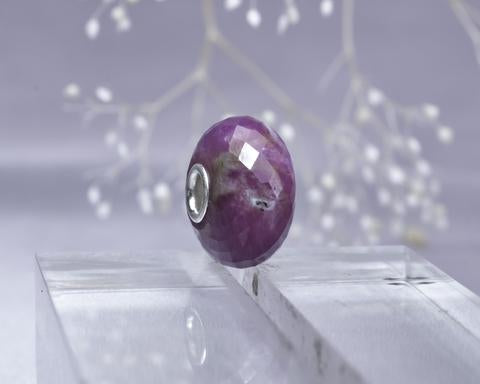 Faceted Gorgeous Ruby Bead Value3