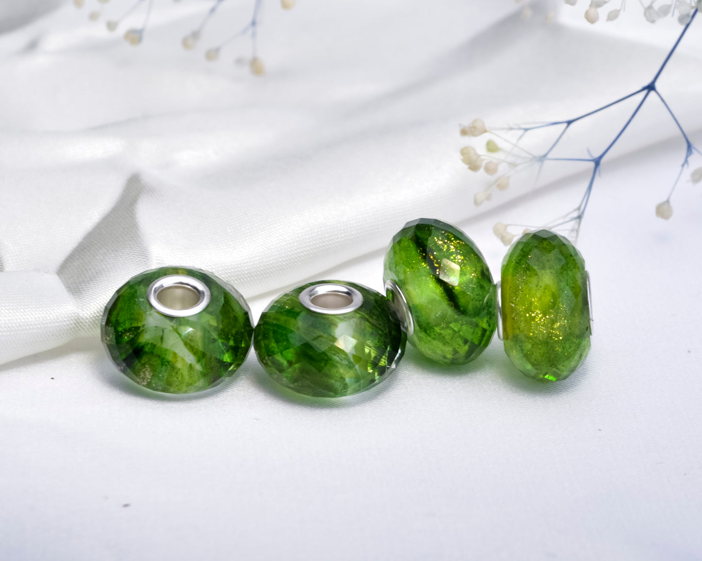 Faceted Transparent Green Sand stone With Multi-Layered Veil Bead for European Charms Bracelets