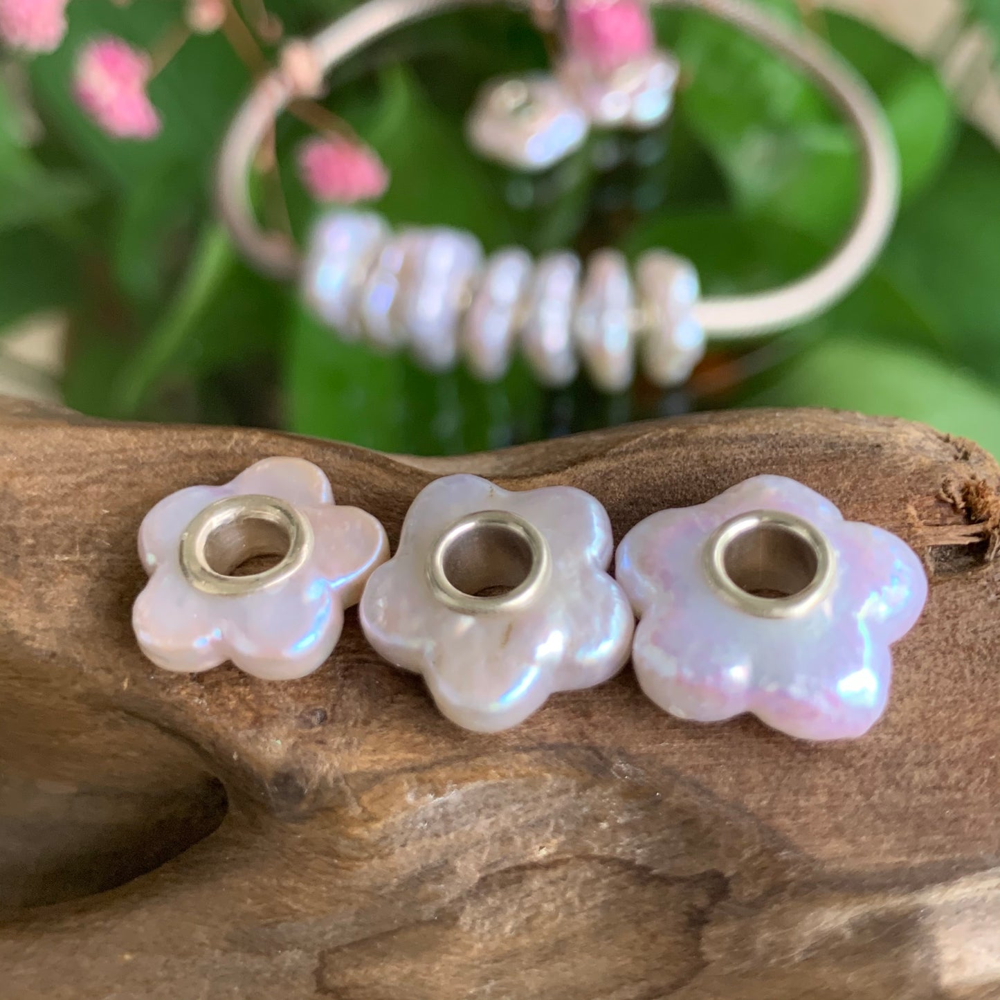 Stylish Natural Flower shaped Pearl Freshwater pearl Beads With Silver Core Amazing Beads for European Bracelet