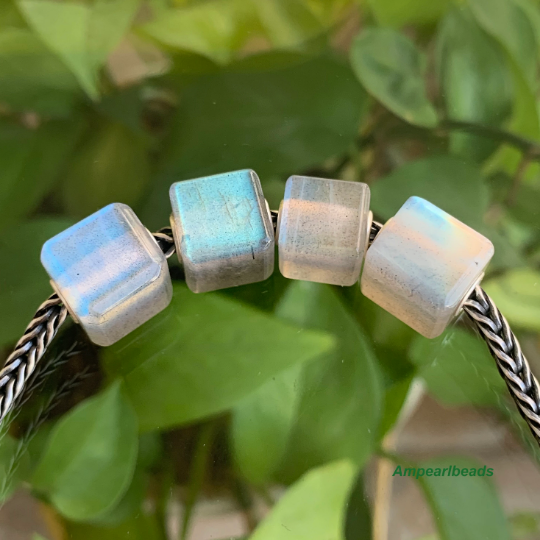 Gorgeous Labradorite Cube Beads Flashing Square Beads for European Pandora Trollbeads Bracelets or Bangles