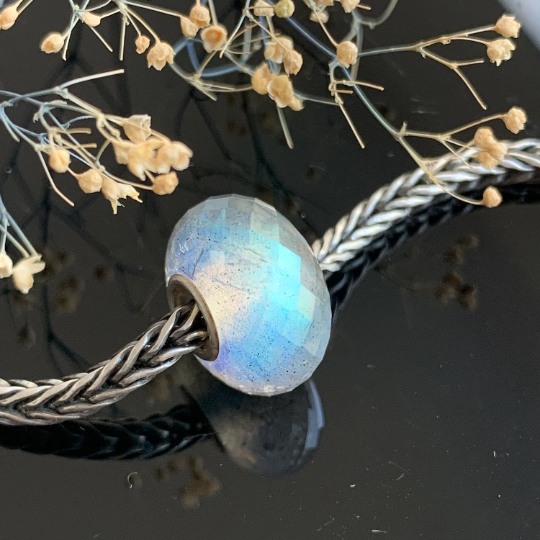 Labradorite Beads Medium Size ~15mm Transparent Quartz Flashy Jewelry Gemstone Beads for Pandora Bangle and Trollbeads Bracelet