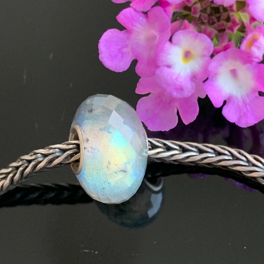 Labradorite Beads Medium Size ~15mm Transparent Quartz Flashy Jewelry Gemstone Beads for Pandora Bangle and Trollbeads Bracelet