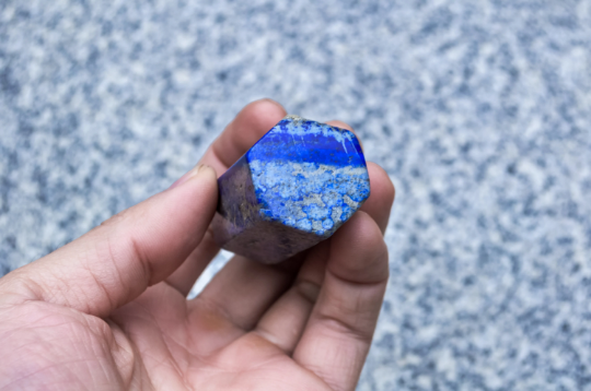 Natural Hexagonal Solid Lapis Lazuli Gemstone Ampearlbeads