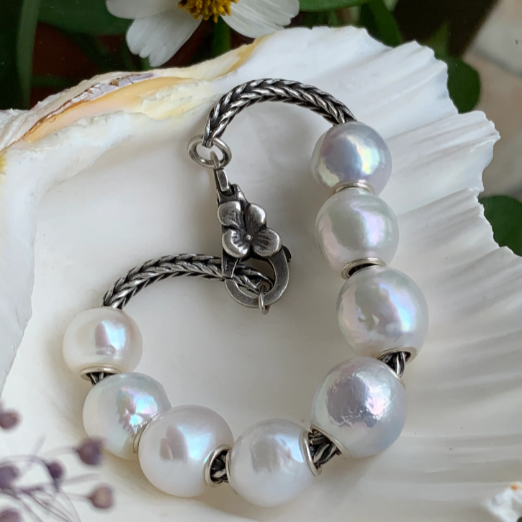 Unique Irregular Shape Large Size White Freshwater Pearl Beads Silver Core for European Charm Trollbeads Bracelets or Some Pandora Bangles