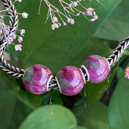 Lovely Ruby Zoisite Mini Round Beads Fit European Trollbeads Bracelets and Some of the Pandora Bangles