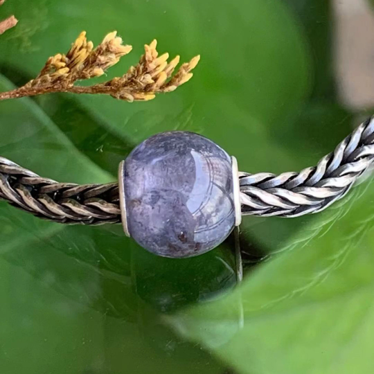 Mini Round Iolite Cordierite Beads Gemstone Beads Charm with Small Core for European Charm Trollbeads Bracelet Bangle or Pandora Bangle