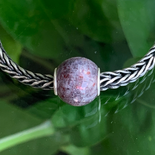 Mini Round Iolite Cordierite Beads Gemstone Beads Charm with Small Core for European Charm Trollbeads Bracelet Bangle or Pandora Bangle