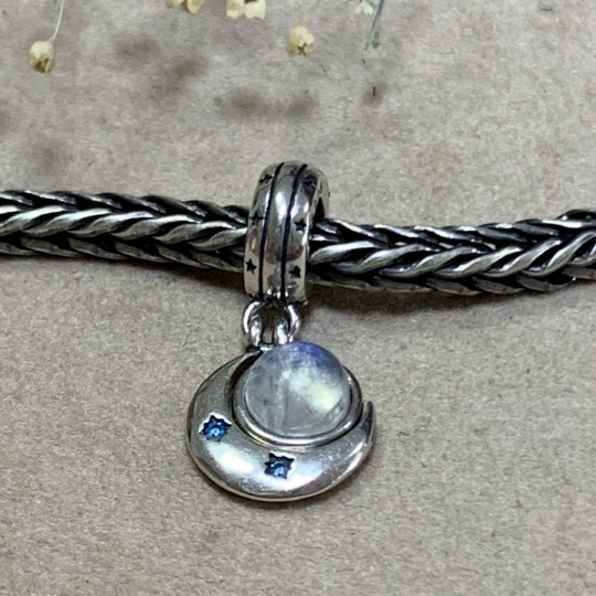 Ampearlbeads Moon shaped gemstone Silver Dangle Charm Beads Glass Beads Spacer for European Charm Bracelets