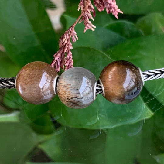 Charming Ampearlbeads Mini Round Natural Gray Moonstone Bead with Silver Core for European Trollbeads Pandora Bracelets or Bangles