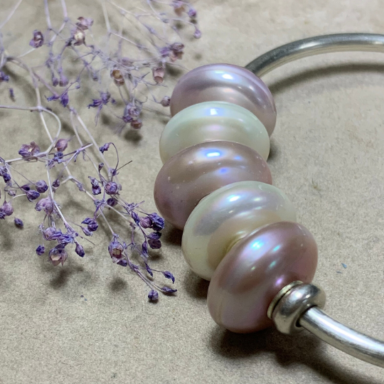 Beautiful Natural Flat Freshwater Pearl Value Beads White Purple Lilac Beads for Trollbeads Bracelets and Some of the Pandora Bangles
