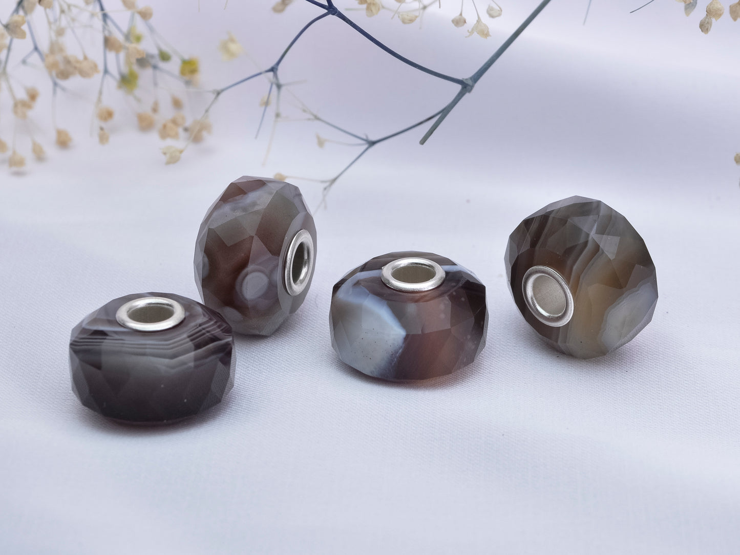 Persian Agate Onyx Bead 2