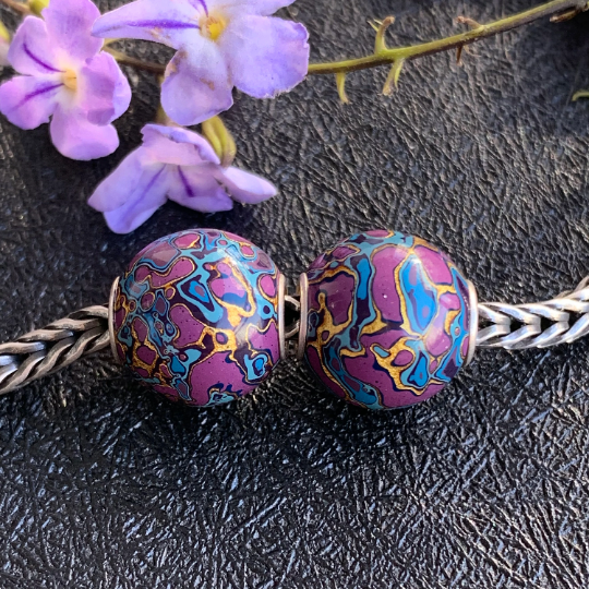 Beautiful Blue Purple Natural Resin Painted Handmade Wooden Beads Wood Beads with Silver Core for Trollbeads Bracelets or Some Pandora Bangles