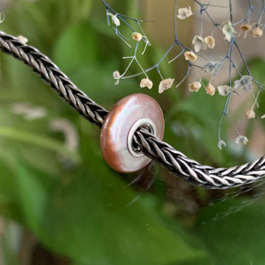 Stylish Natural Flat Shiny Purple Pearl Spacer Freshwater Pearl Beads With Silver Core Amazing Beads for European Bracelets