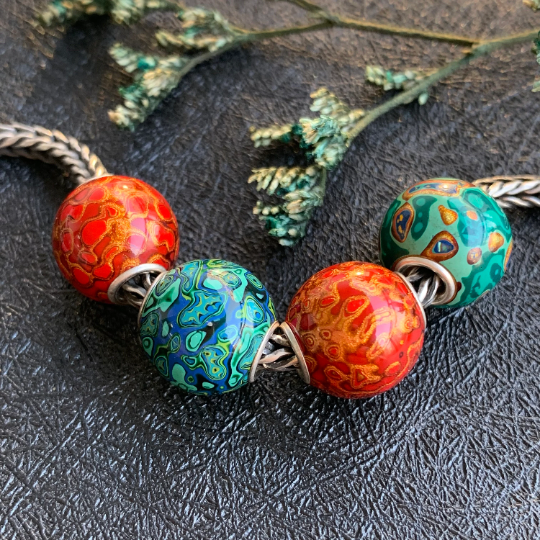 Gorgeous Red Natural Resin Painted Handmade Wooden Beads with Silver Core for Trollbeads Bracelets or Some Pandora Bangles