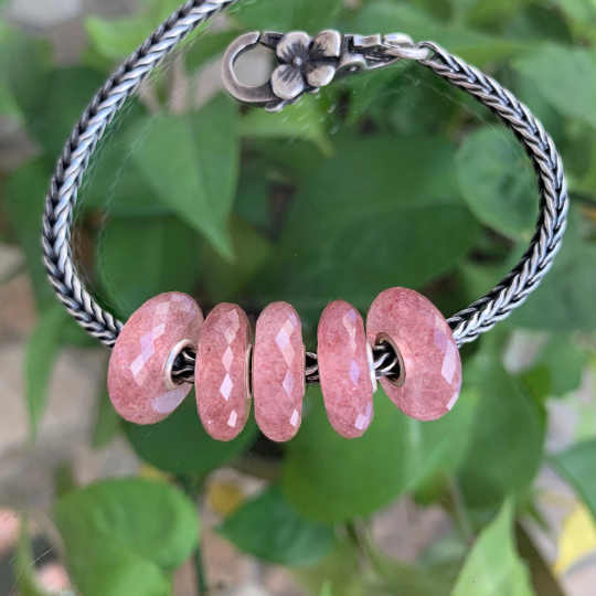Lovely Flat Faceted Red Strawberry Quartz Spacer Beads with Silver Core for European Bracelets or Bangles