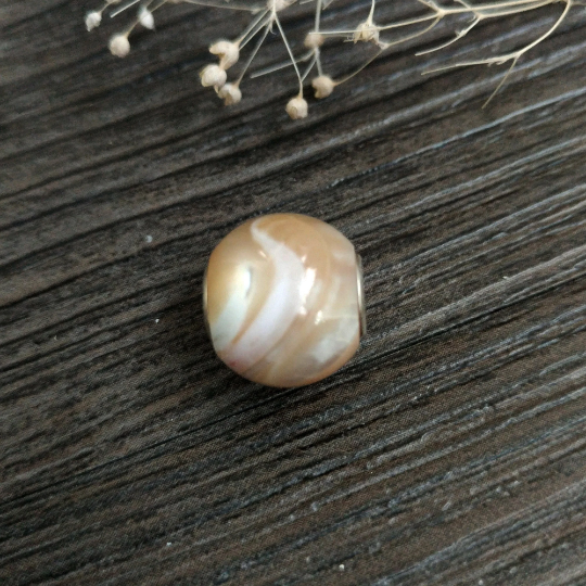 Ampearlbeads Natural Round Mother of Shell beads Fit Charm Bracelets or Bangle
